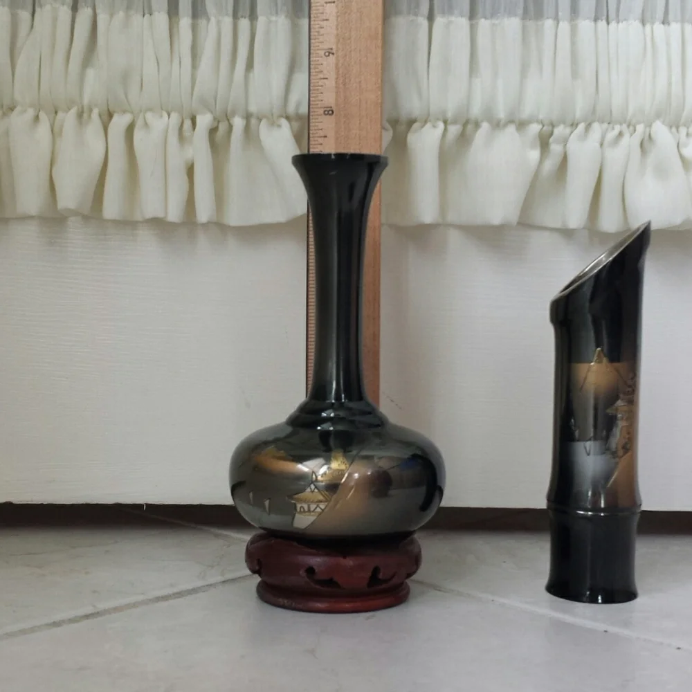 2 Japanese Vases and Trinket Box